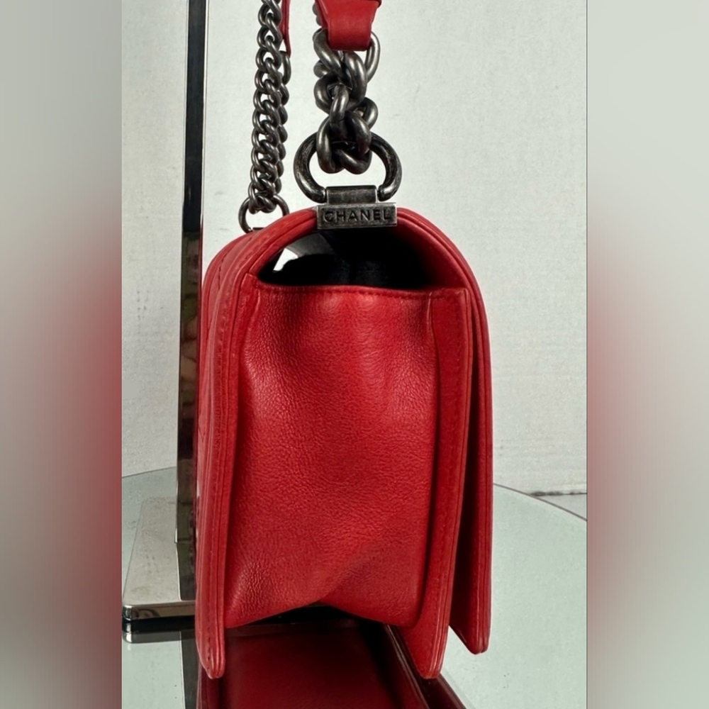 CHANEL BOY FLAP LEATHER BAG OLD MEDIUM - Picture 3 of 9